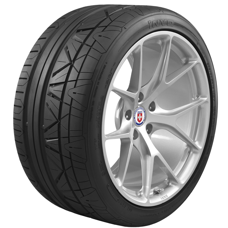 255/35R19 XL 96Y NITTO INVO